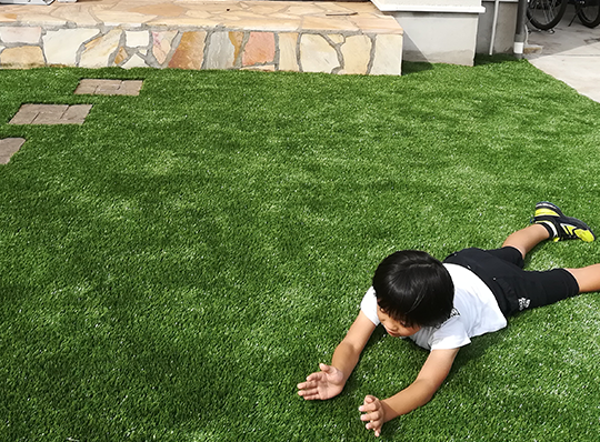マンホールの蓋まで！ お子様も安心して遊べます